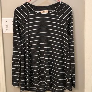 gray/white striped Hollister shirt